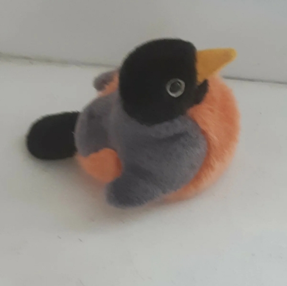 K&M International Plush Robin Bird Stuffed Toy w/tags vintage 1998 - Picture 10 of 10